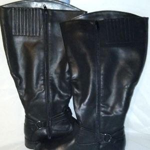 Easy Street Women's Quinn Boots